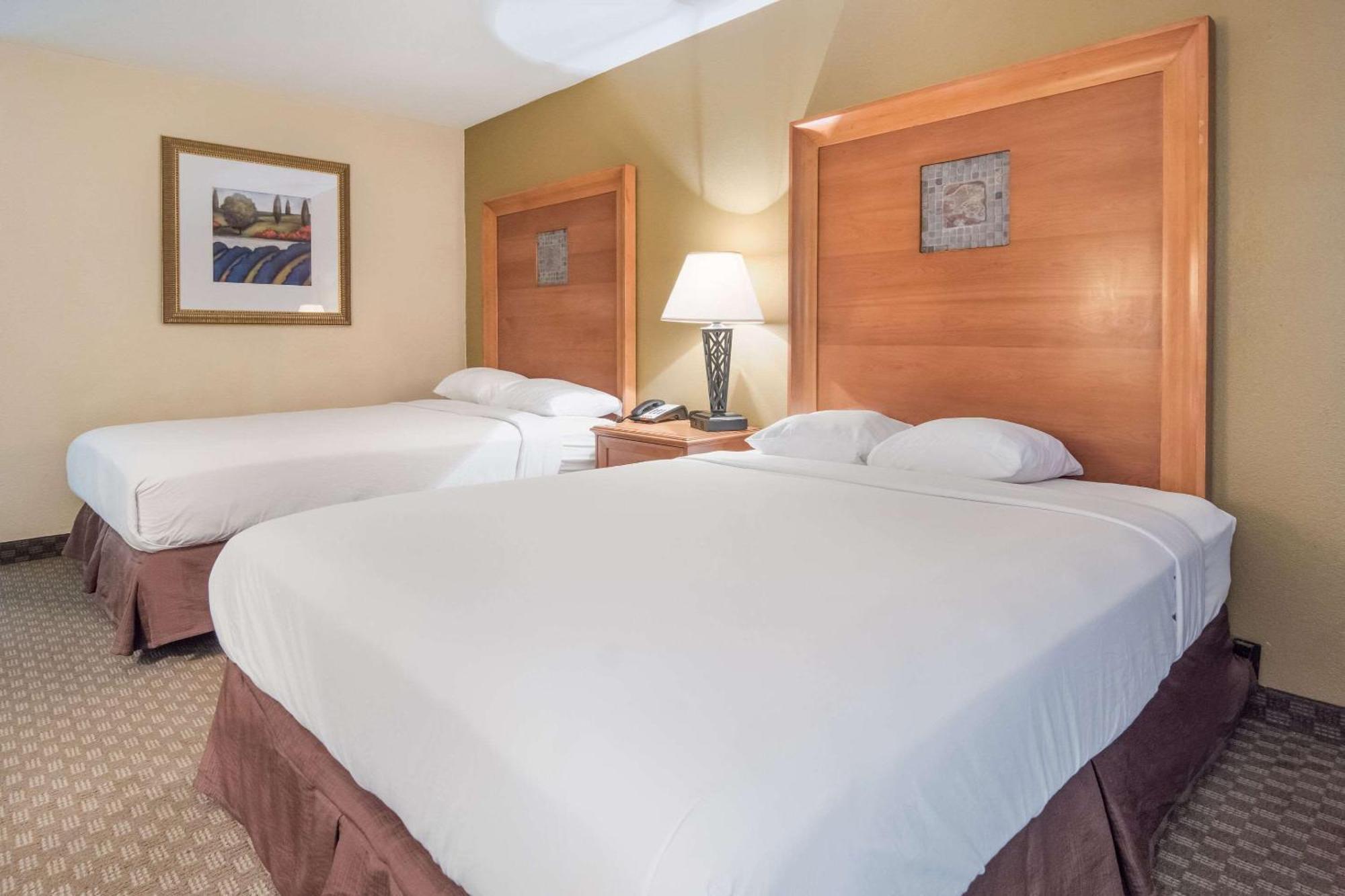 דנקנוויל Rodeway Inn מראה חיצוני תמונה